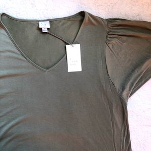 NWT A New Day top